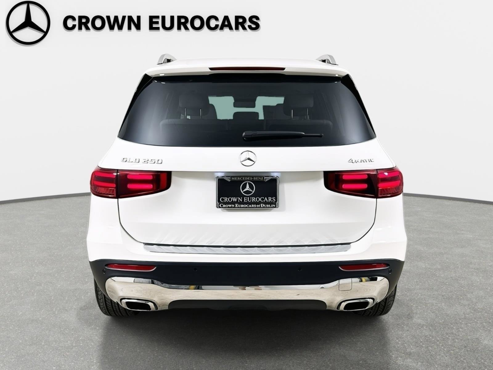 Used 2026 Mercedes-Benz GLB 250 4MATIC image 6