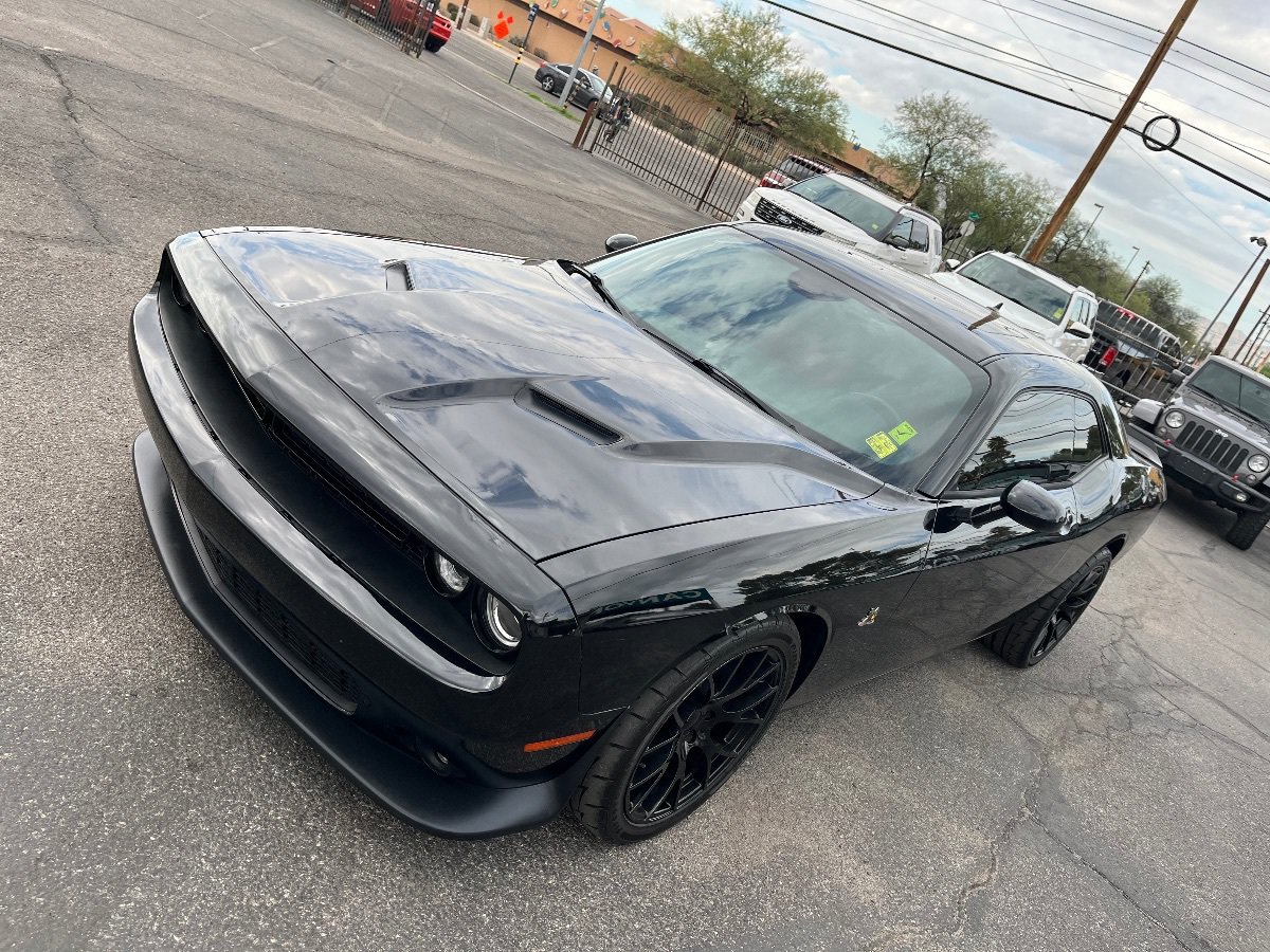 Used 2015 Dodge Challenger R/T Scat Pack w/ Leather Interior Group RWD image 43