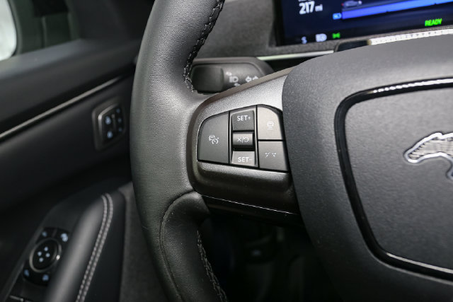 Used 2024 Ford Mustang Mach-E Premium AWD/4WD image 30
