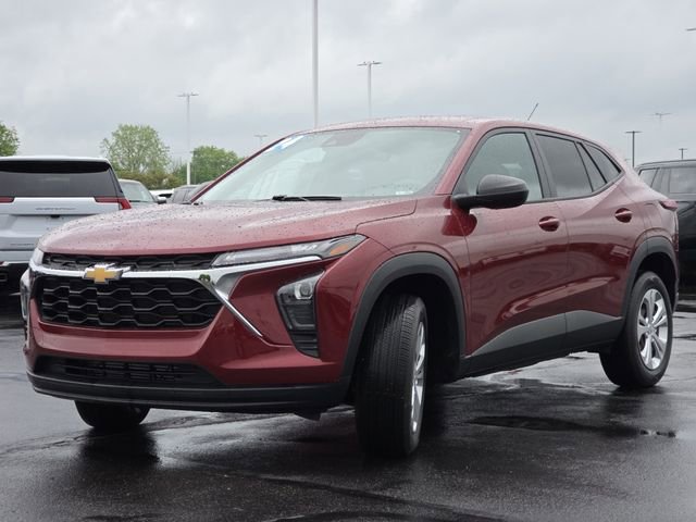 Certified 2024 Chevrolet Trax LS FWD image 14