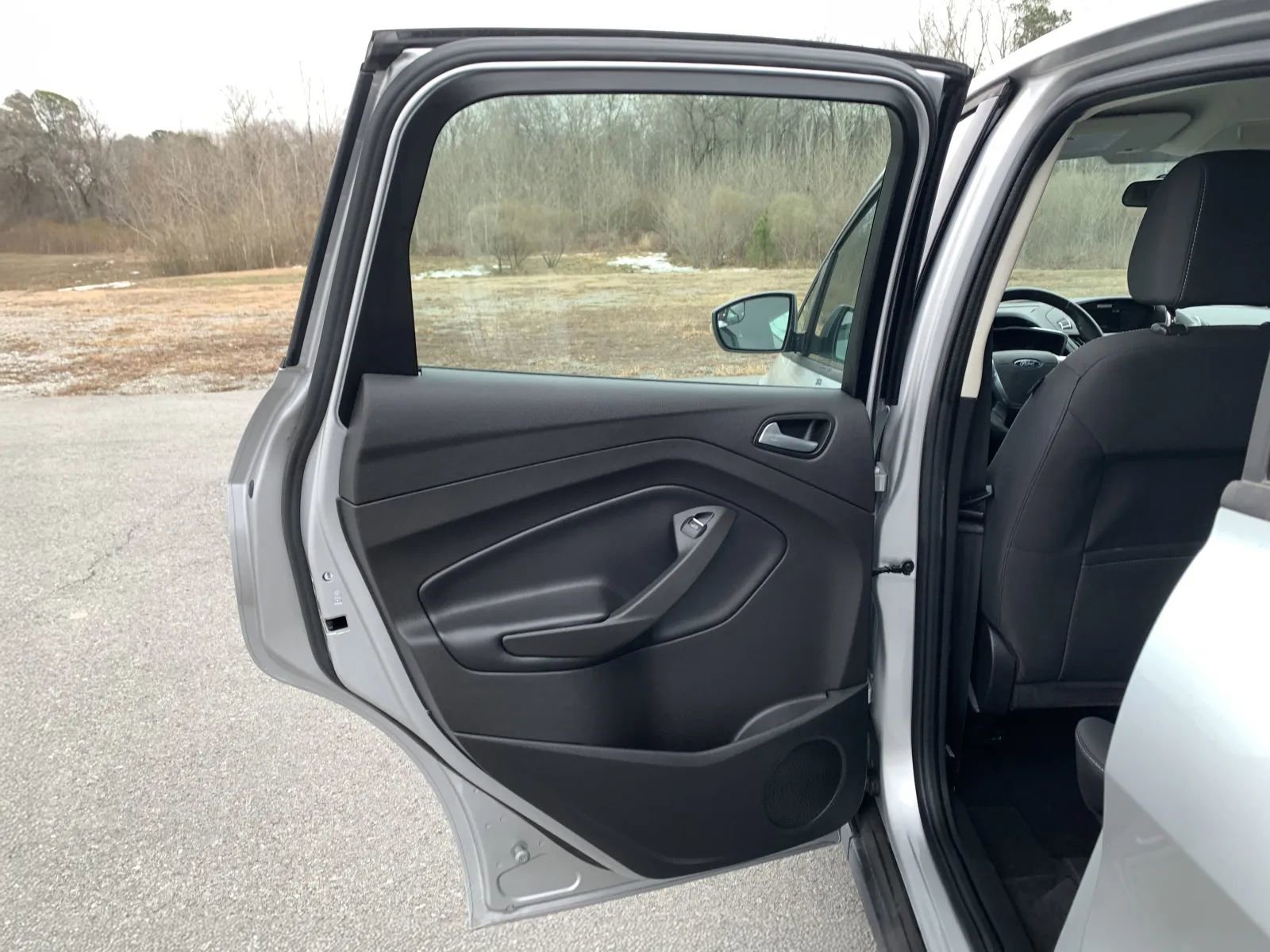 Used 2017 Ford C-MAX SE image 25