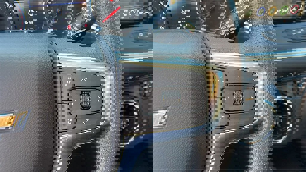 New 2025 Chevrolet Blazer LT w/ Midnight/Sport Edition image 22