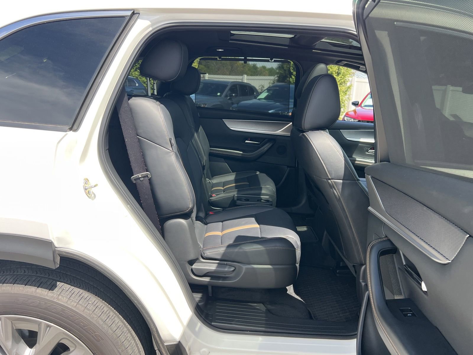 Certified 2026 MAZDA CX-90 3.3 Turbo w/ Premium Plus Pkg image 40