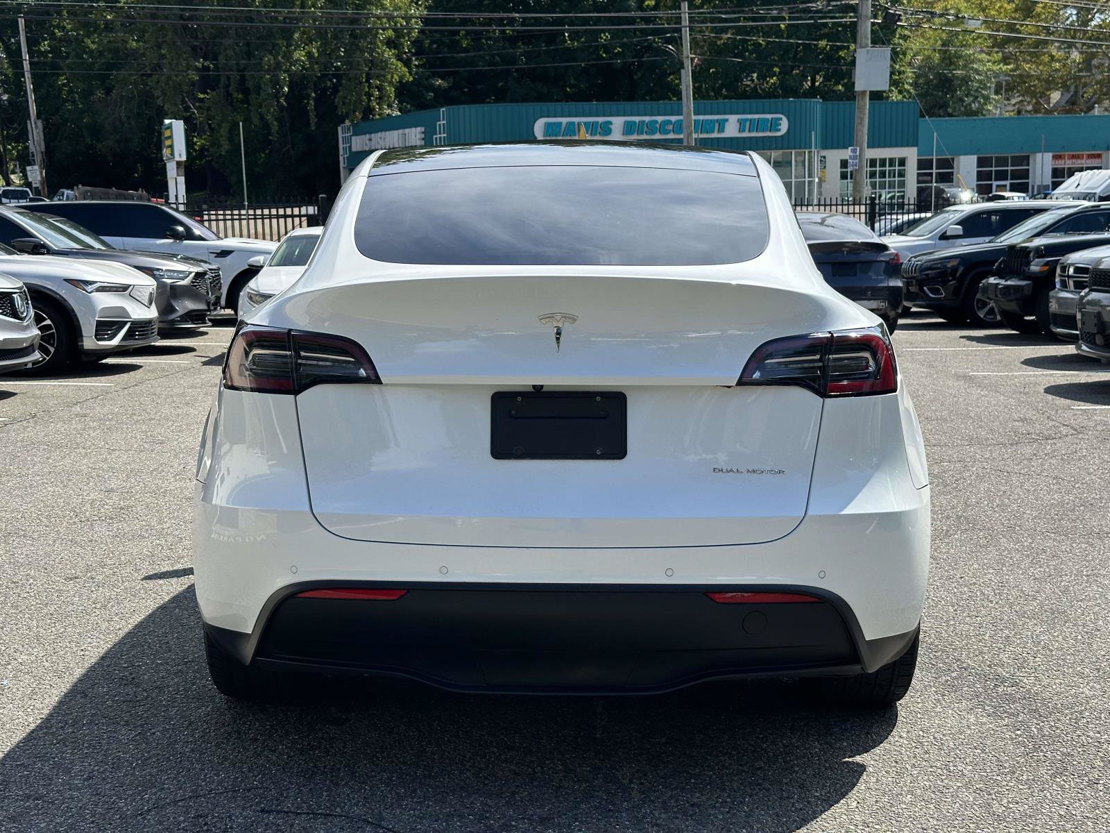 Used 2020 Tesla Model Y Long Range AWD/4WD image 4
