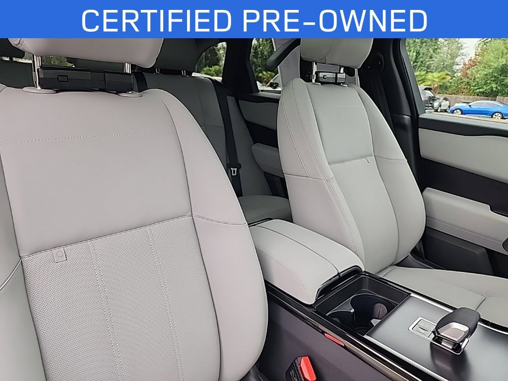 Certified 2026 Land Rover Range Rover Velar Dynamic SE AWD/4WD image 21