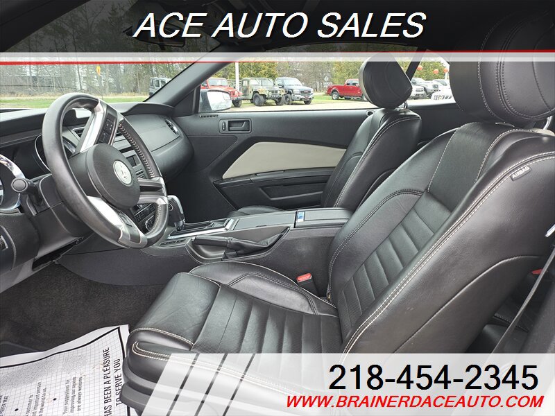 Used 2013 Ford Mustang GT RWD image 7