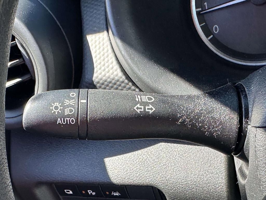 Used 2024 Nissan Kicks S FWD image 30