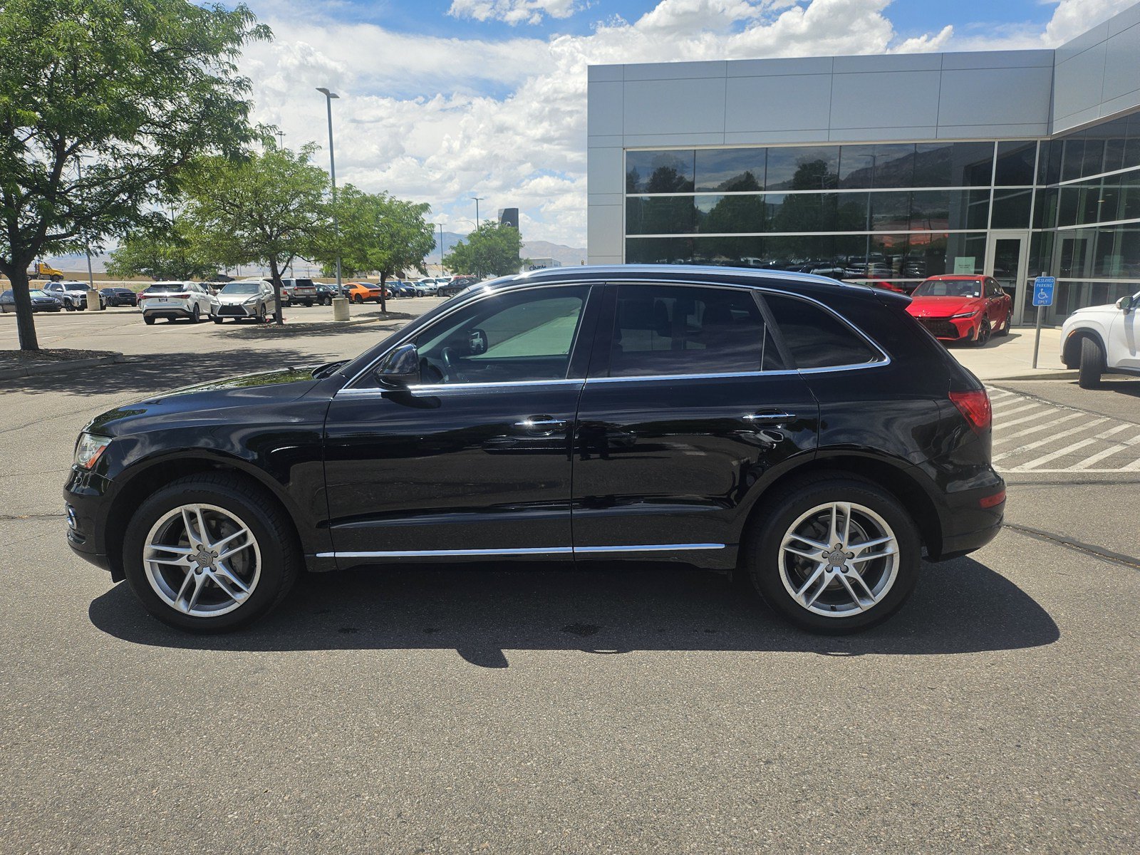 Used 2016 Audi Q5 2.0T Premium AWD/4WD image 8