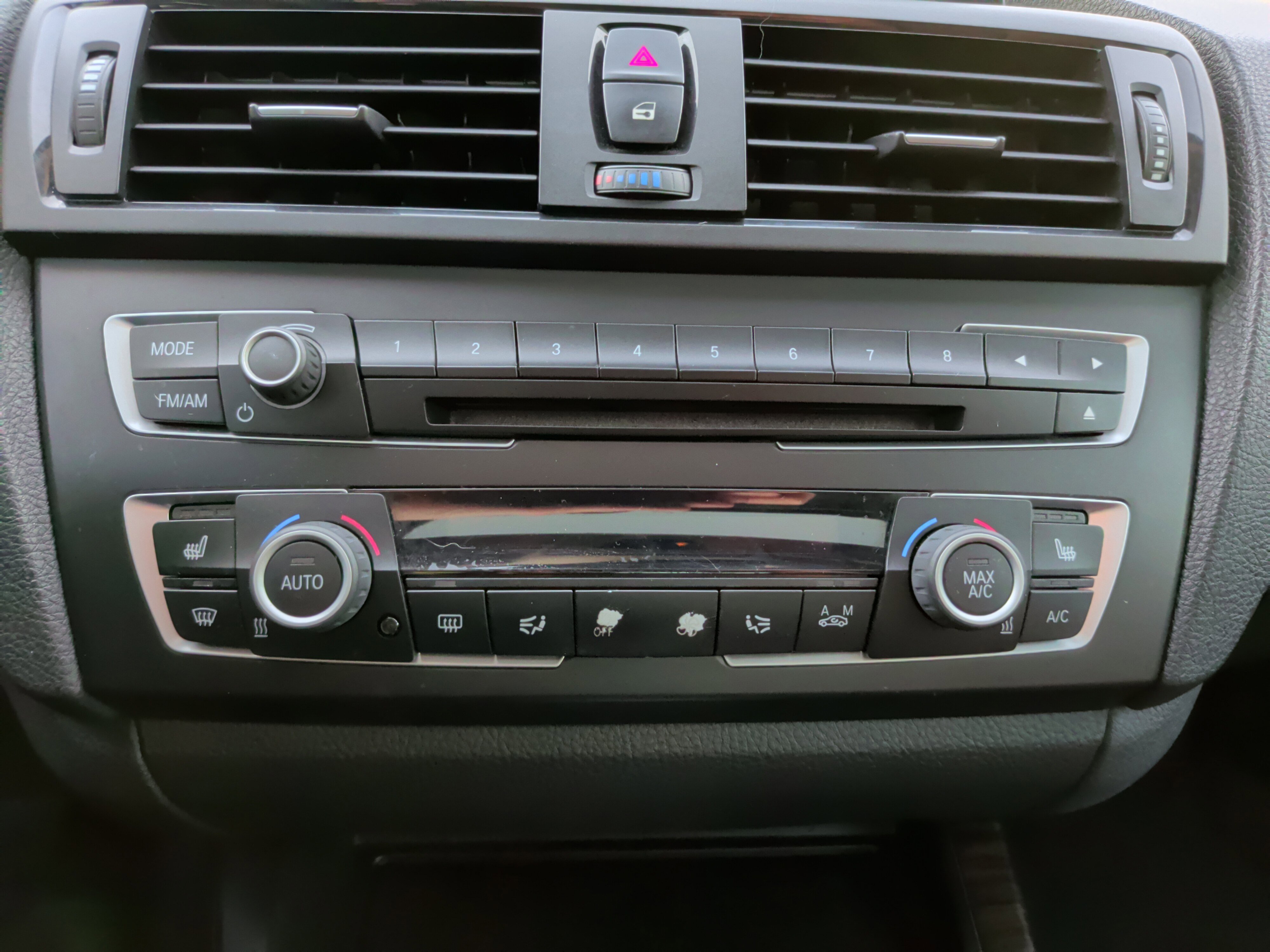 Used 2015 BMW 228i Coupe image 17