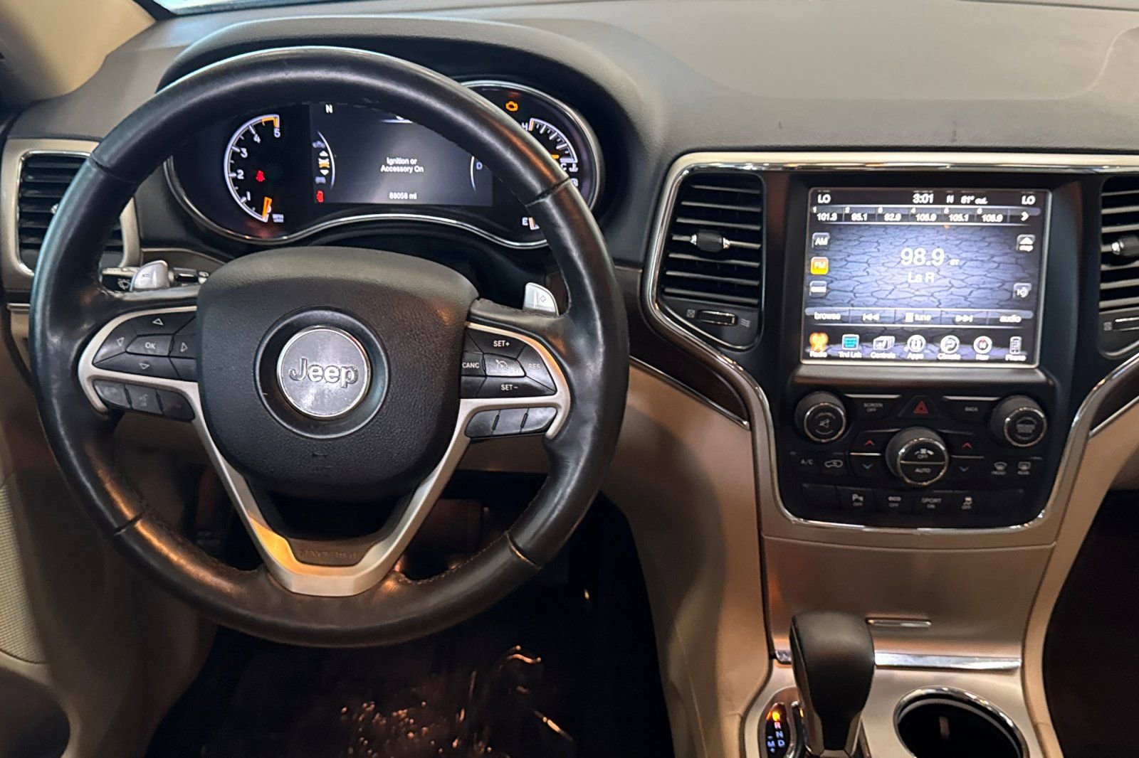 Used 2016 Jeep Grand Cherokee Limited w/ Trailer Tow Group IV image 13