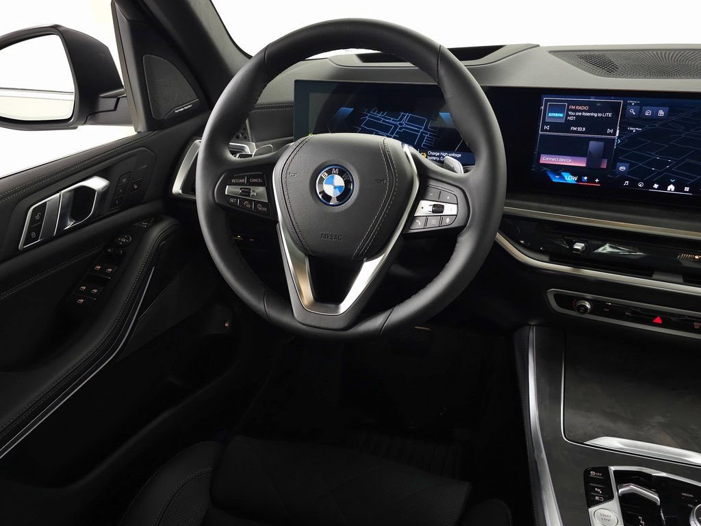 Used 2026 BMW X5 xDrive50e w/ Climate Comfort Package AWD/4WD image 14