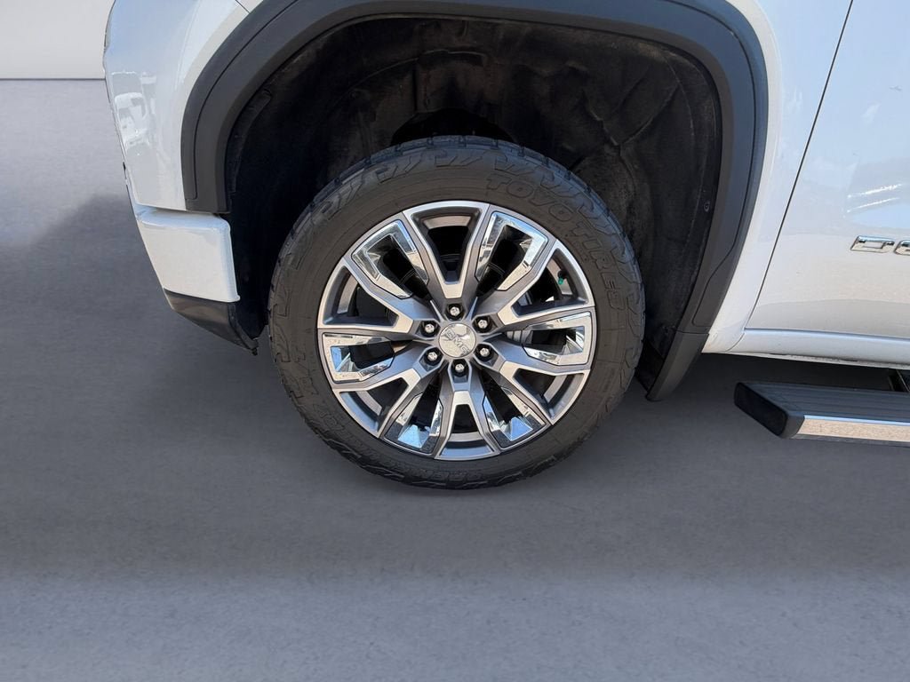 Used 2023 GMC Sierra 1500 Denali w/ Denali Reserve Package AWD/4WD image 14