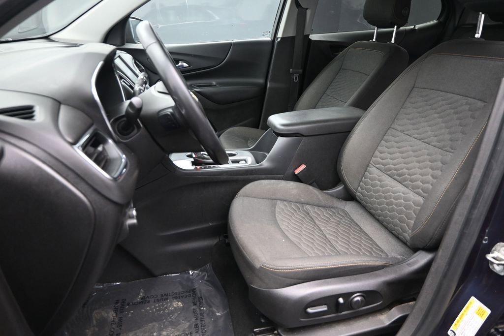 Used 2018 Chevrolet Equinox LT FWD image 15