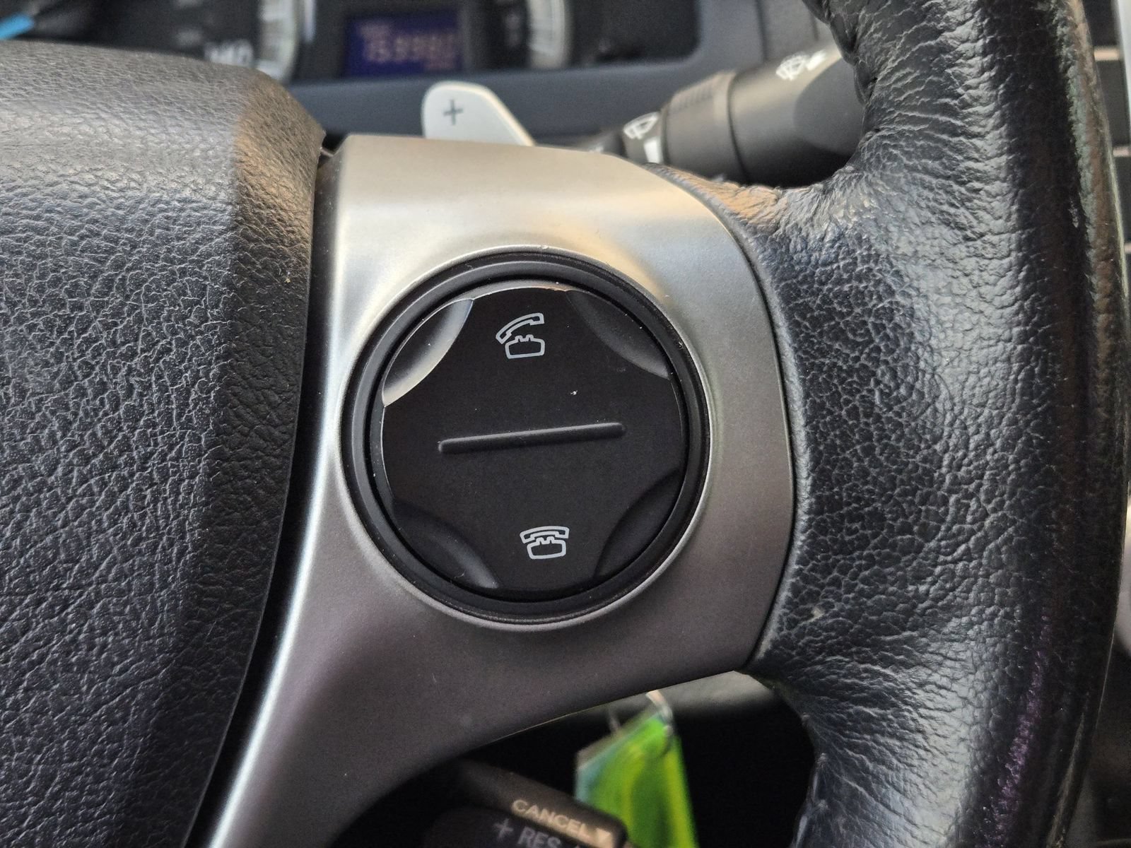 Used 2014 Toyota Camry SE FWD image 28