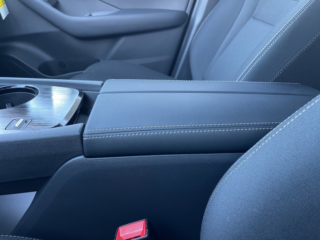 New 2026 Nissan Rogue S image 12