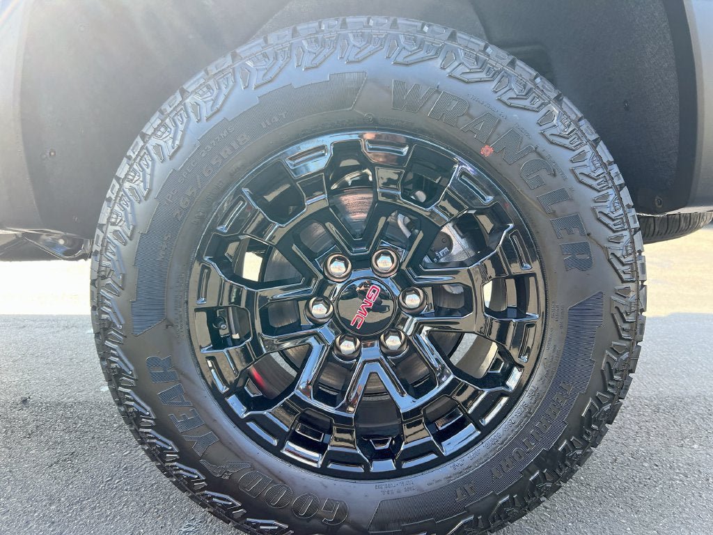 New 2026 GMC Canyon Elevation w/ Convenience Package AWD/4WD image 26