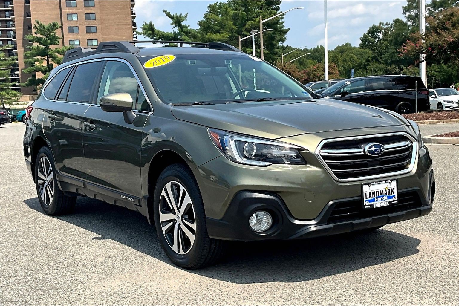 Used 2019 Subaru Outback 2.5i Limited w/ Popular Package #2 AWD/4WD image 11