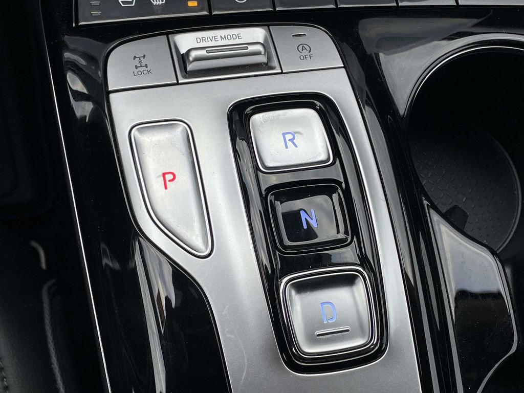 Certified 2023 Hyundai Tucson Limited w/ Winter Package image 23