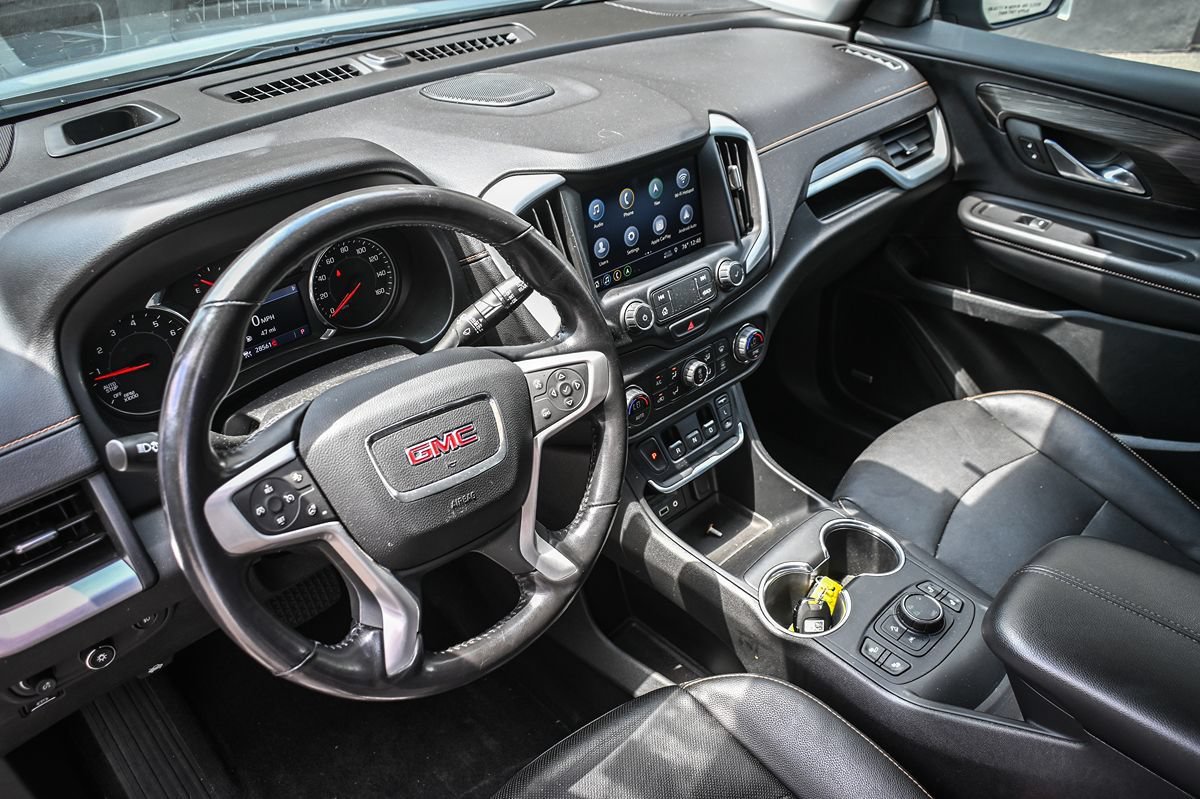 Used 2020 GMC Terrain SLT w/ Preferred Package AWD/4WD image 9