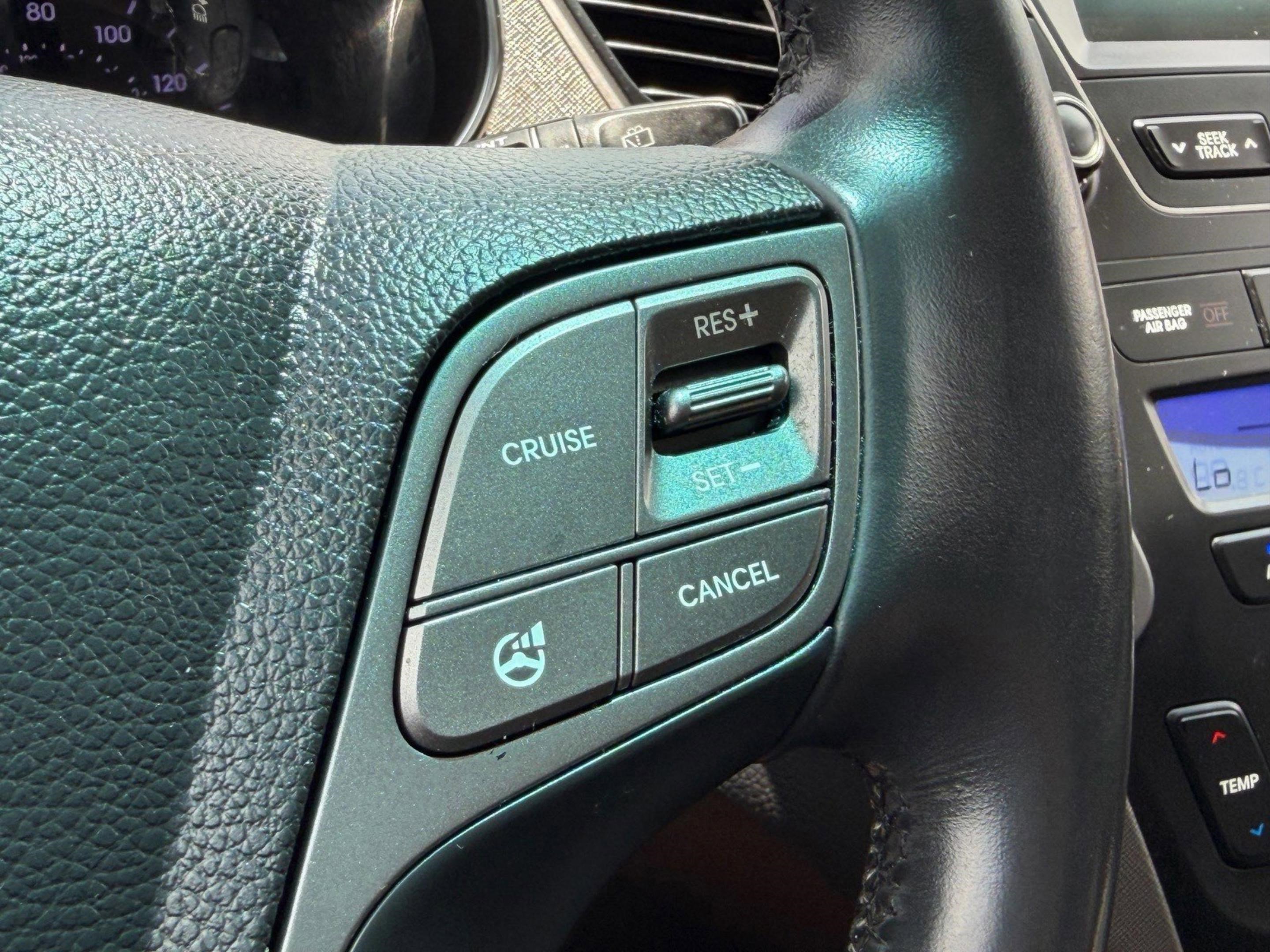 Used 2013 Hyundai Santa Fe Sport AWD/4WD image 22