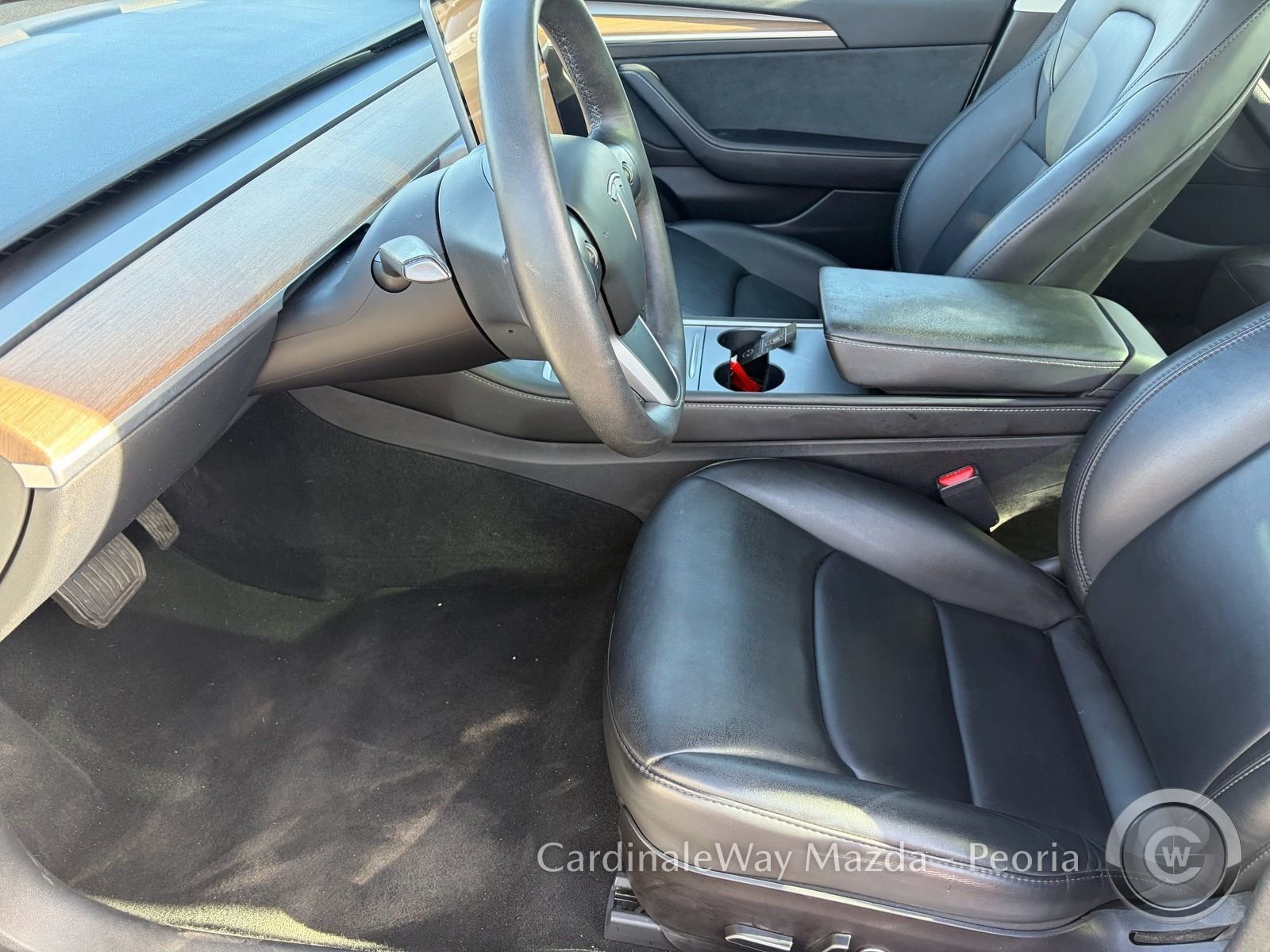 Used 2023 Tesla Model 3 Standard Range image 13