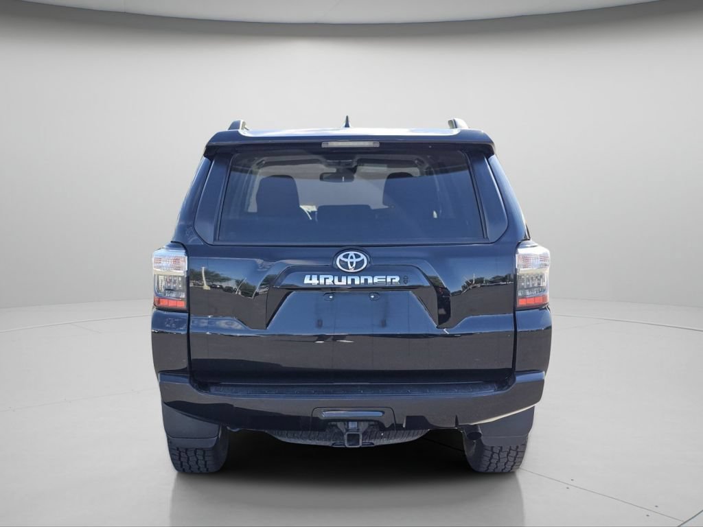 Used 2024 Toyota 4Runner SR5 AWD/4WD image 23