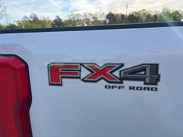 Used 2023 Ford F350 XL w/ FX4 Off-Road Package image 4