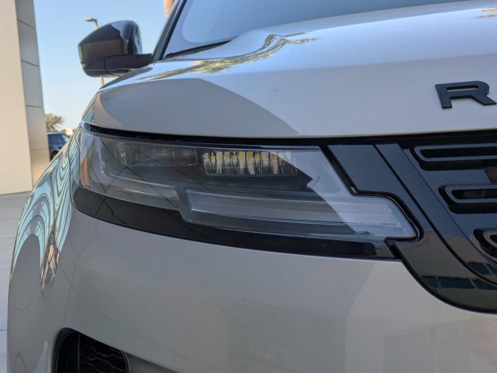 New 2026 Land Rover Range Rover Evoque Dynamic SE AWD/4WD image 10