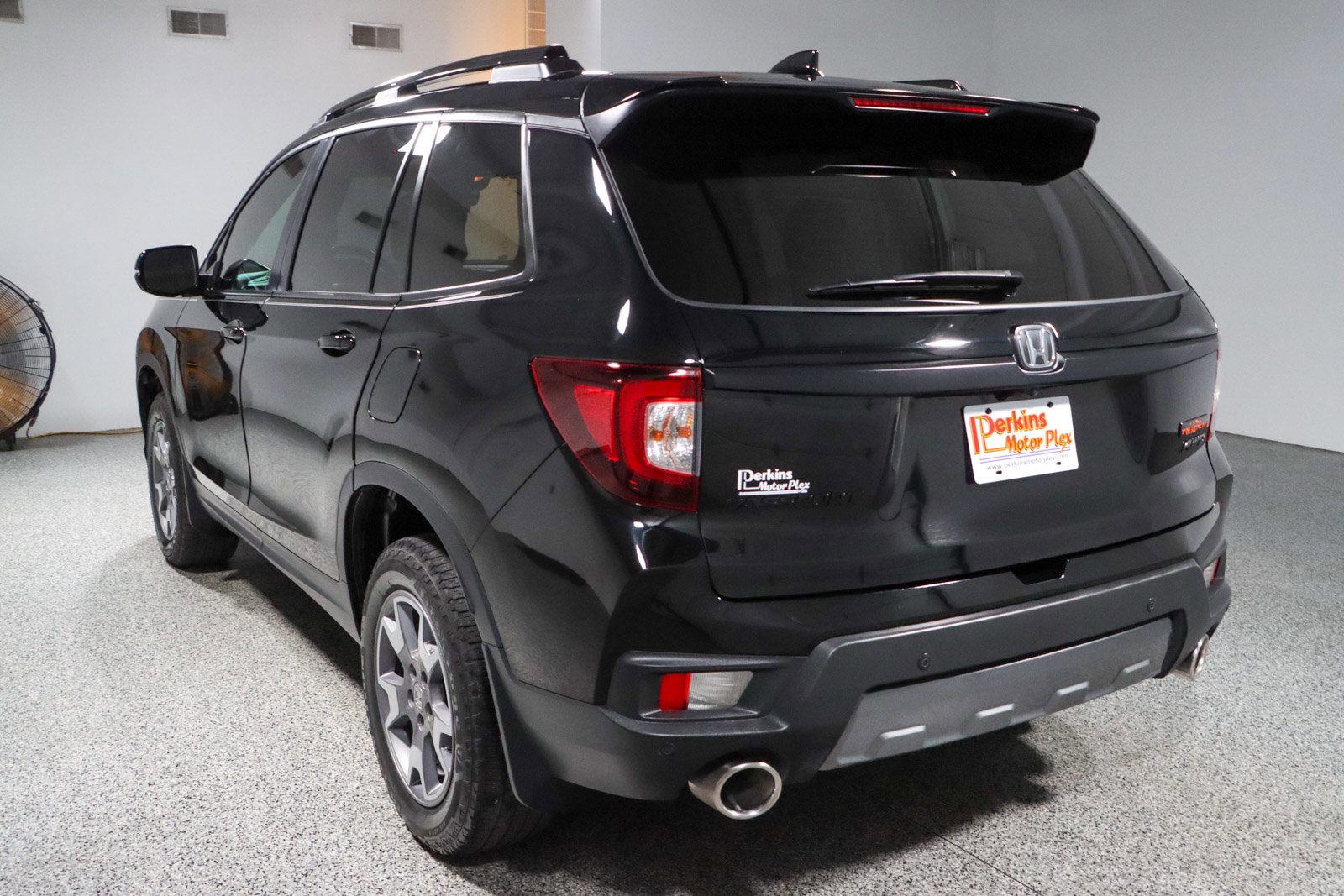 Used 2023 Honda Passport TrailSport image 9