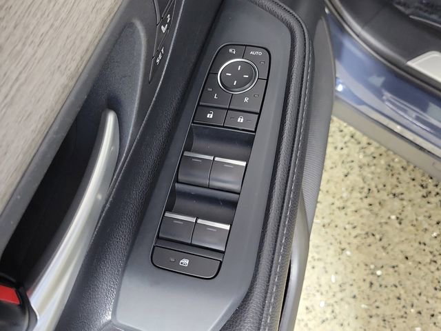 Used 2025 Toyota Grand Highlander AWD Hybrid image 23
