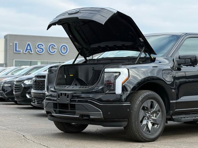 Certified 2022 Ford F150 Lightning Lariat w/ Equipment Group 511A High image 44