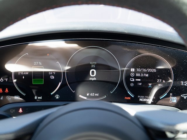 New 2026 Porsche Taycan GTS image 25