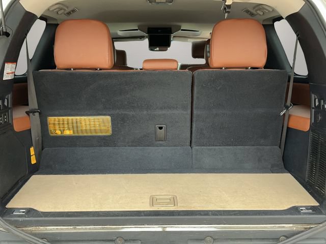 Used 2016 Toyota Sequoia Platinum RWD image 20