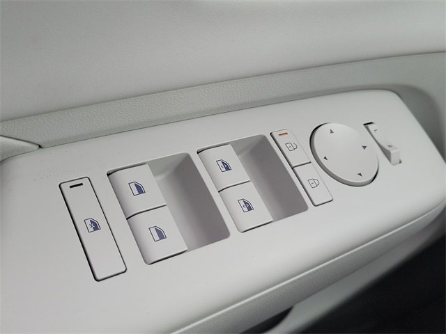 New 2026 Hyundai Kona SEL Premium image 16