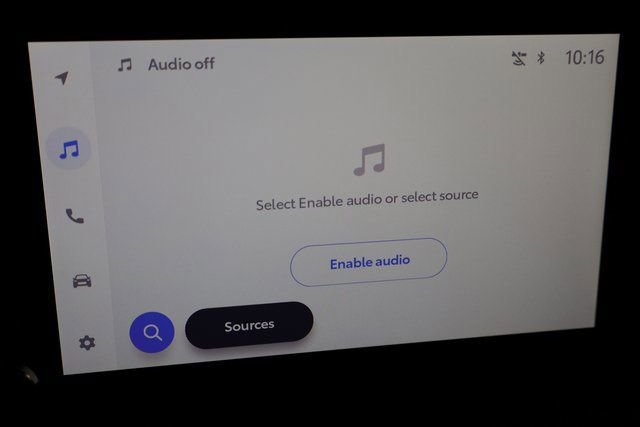Certified 2025 Toyota Tacoma SR5 image 21