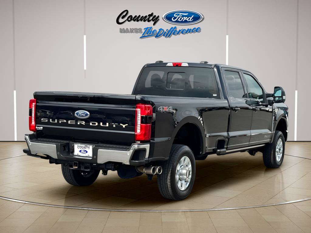 Used 2023 Ford F350 Lariat w/ Lariat Ultimate Package AWD/4WD image 27