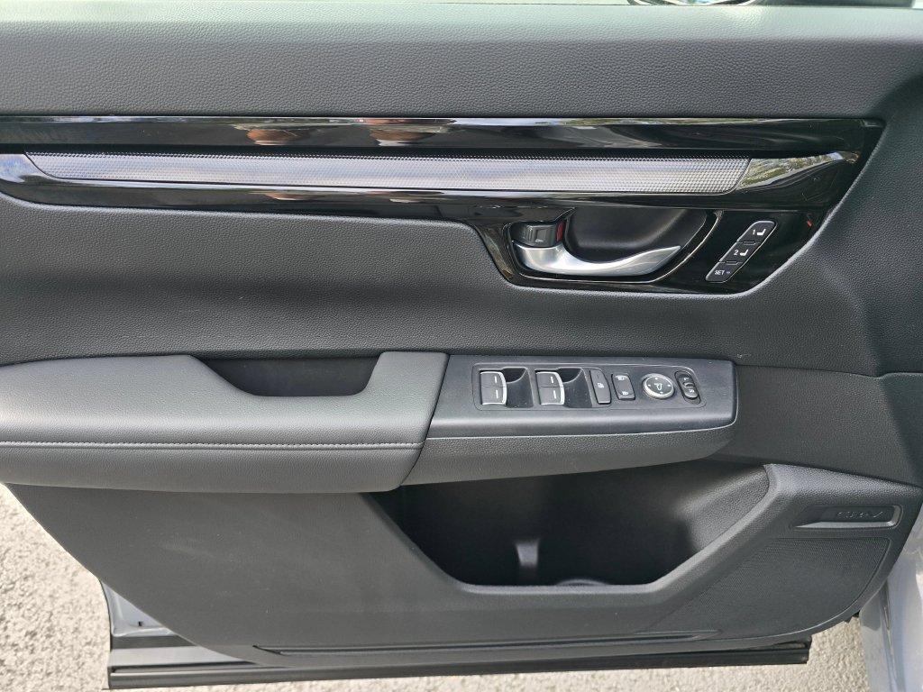 Certified 2025 Honda CR-V EX-L image 11