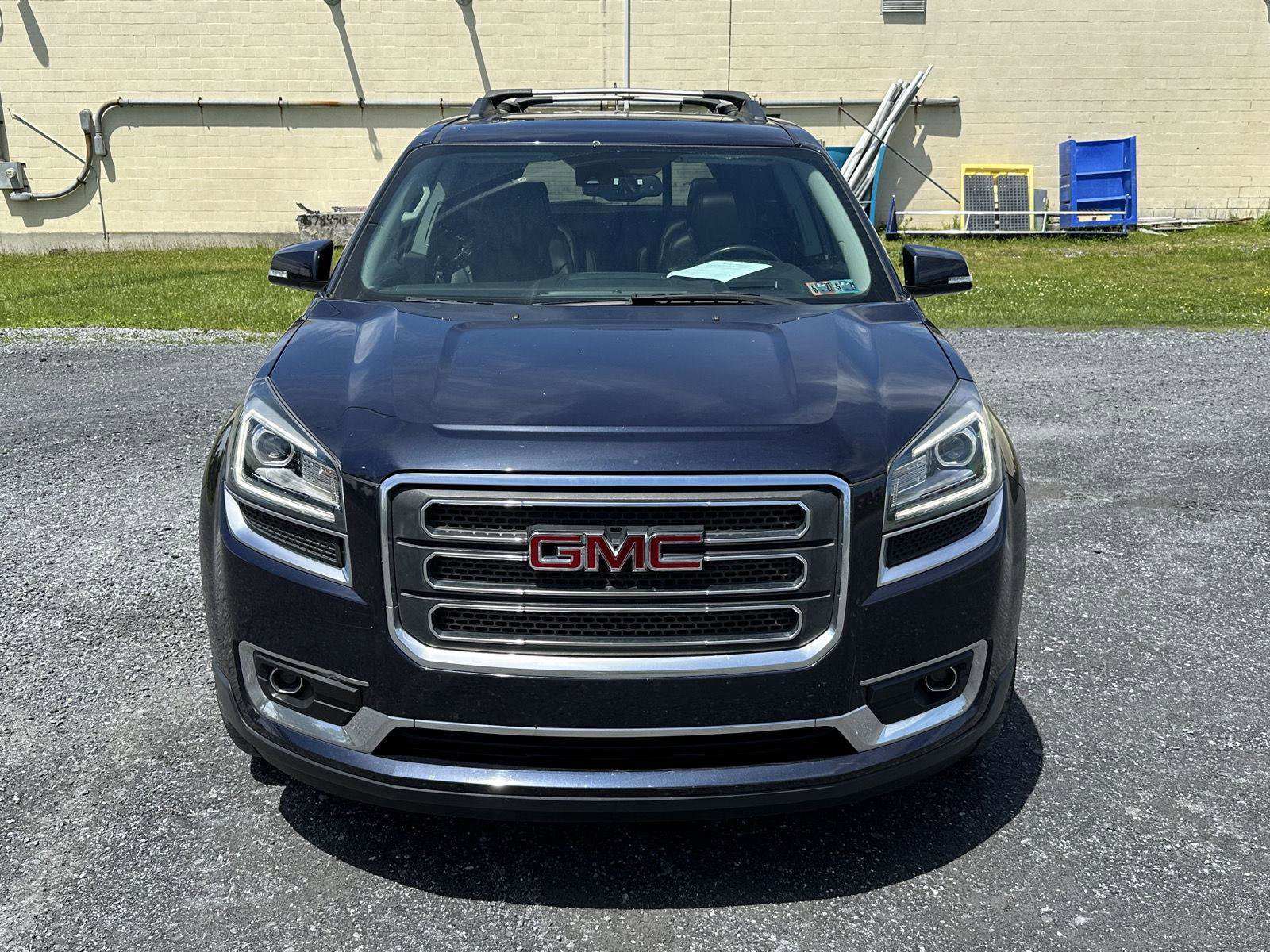 Used 2017 GMC Acadia Limited SLT AWD/4WD image 3