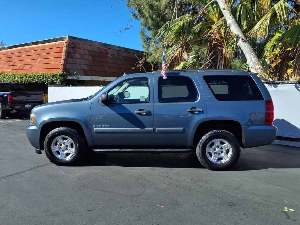 Used 2008 Chevrolet Tahoe LS image 3