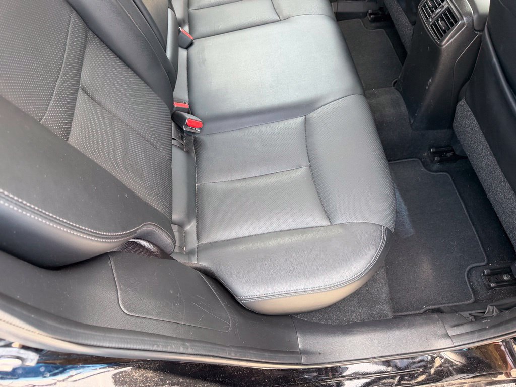 Used 2018 Nissan Rogue Sport SL w/ SL Premium Package FWD image 20