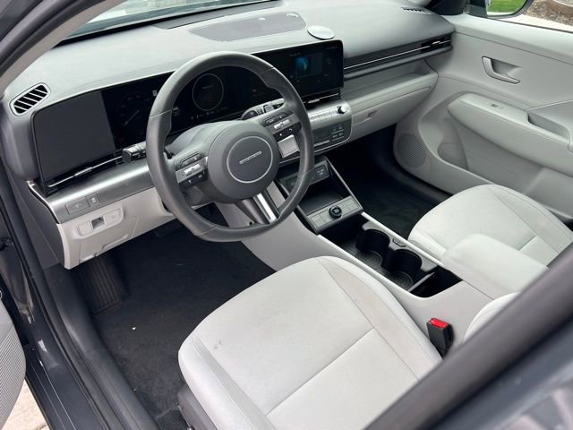 Certified 2024 Hyundai Kona SEL FWD image 17