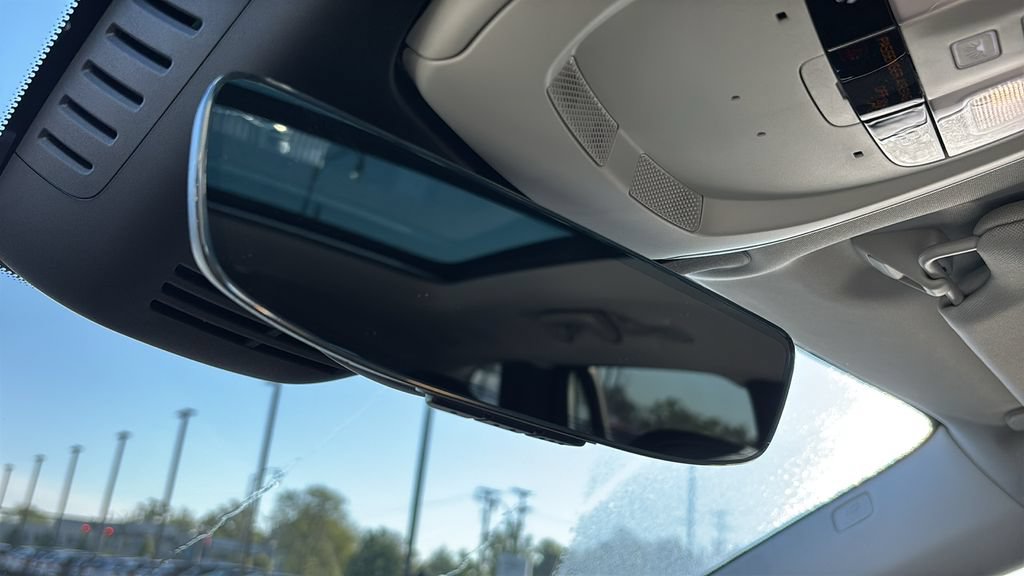 New 2026 Volvo XC90 T8 Plus AWD/4WD image 23
