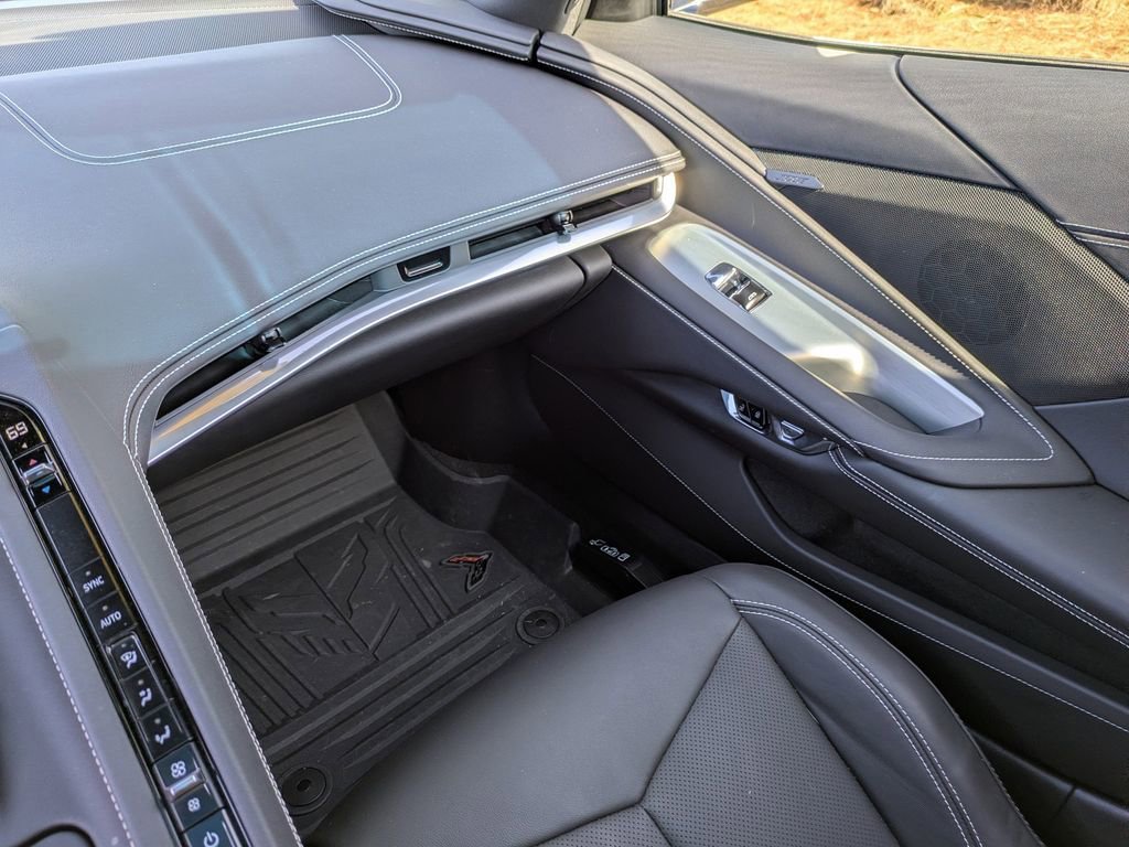 Used 2025 Chevrolet Corvette E-Ray image 17