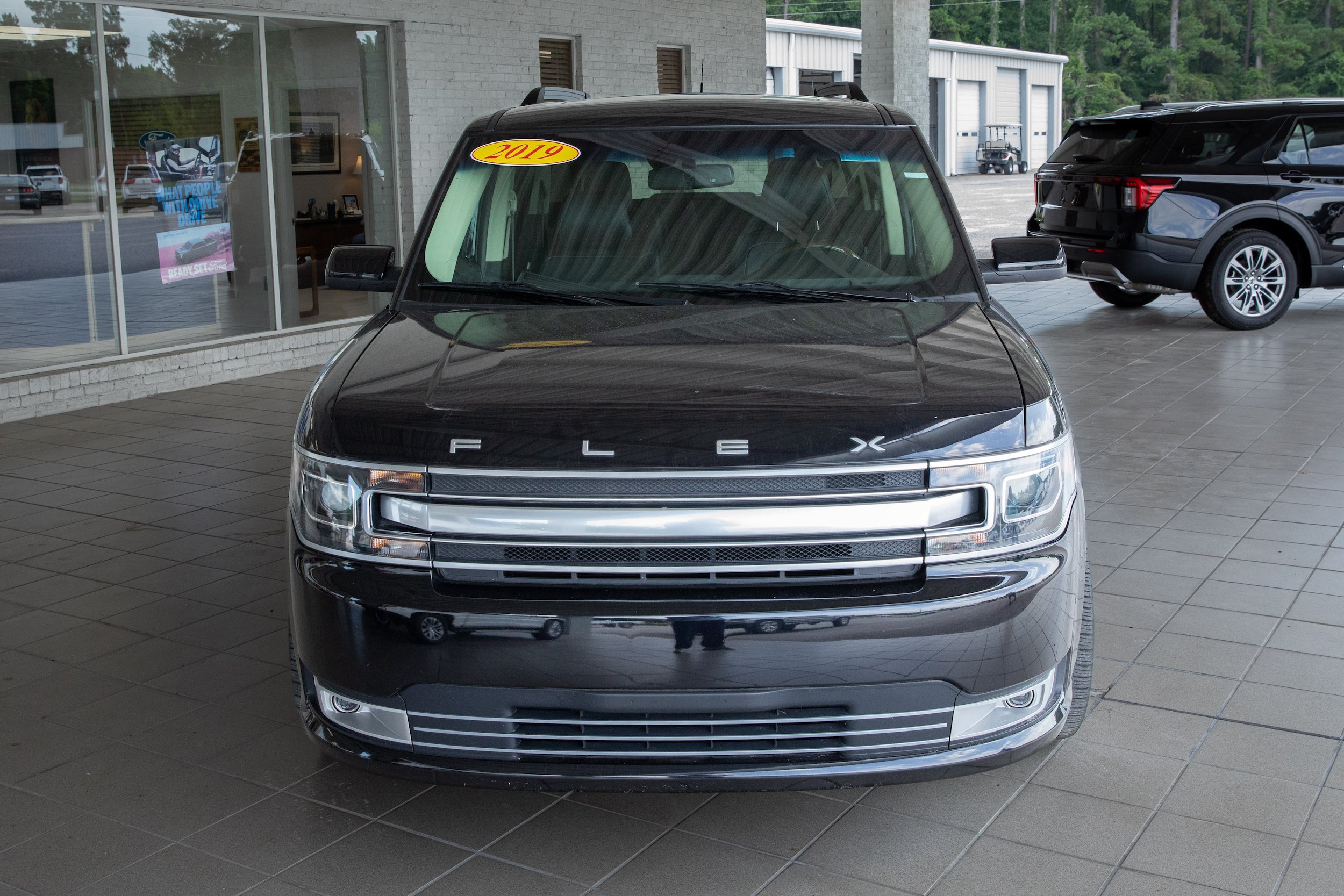 Used 2019 Ford Flex Limited w/ Equipment Group 301A FWD image 1