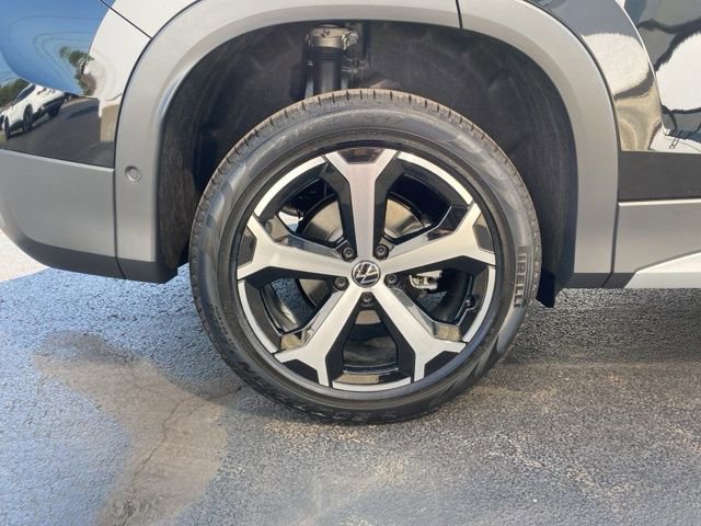 New 2025 Volkswagen Tiguan SE image 21