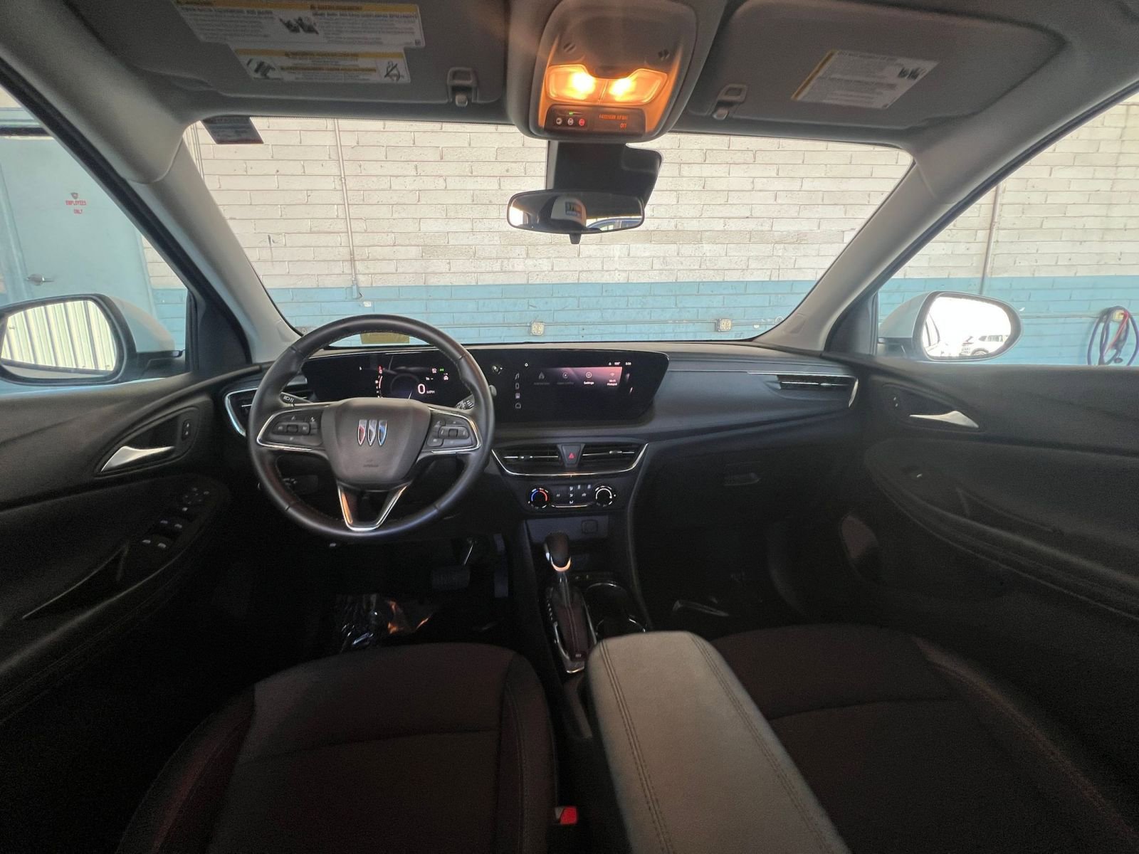 Used 2025 Buick Encore GX Preferred FWD image 33