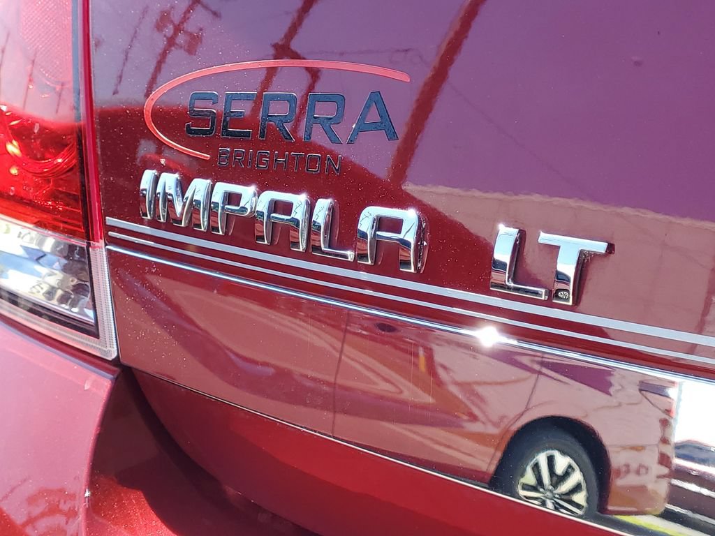 Used 2011 Chevrolet Impala LT w/ Luxury Edition Package FWD image 6