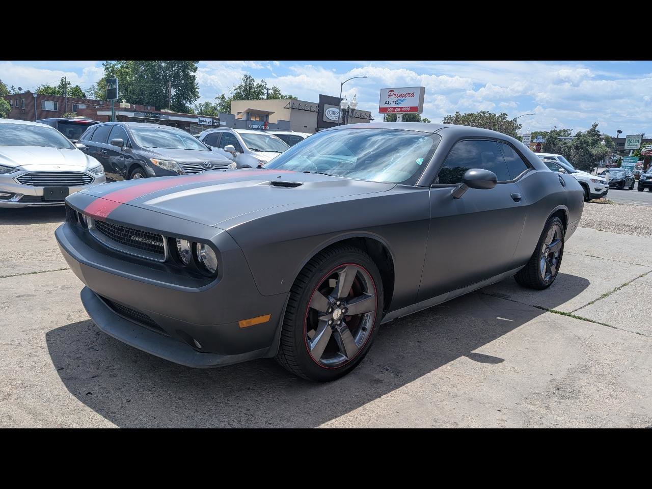 Used 2014 Dodge Challenger SXT