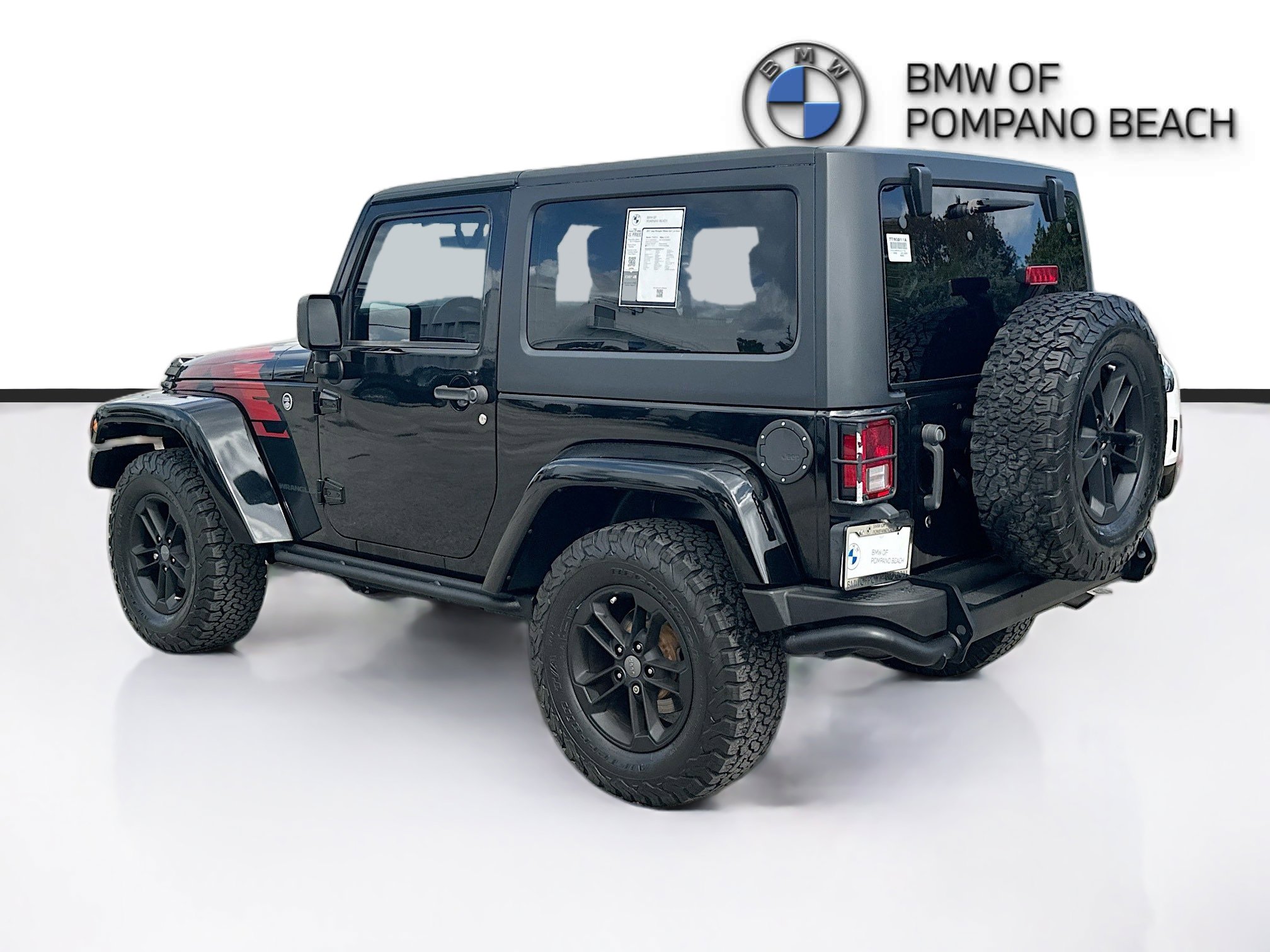 Used 2017 Jeep Wrangler Sahara image 5