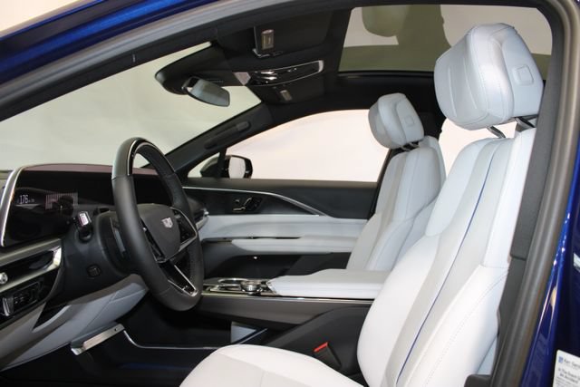 New 2026 Cadillac Lyriq Sport AWD/4WD image 5
